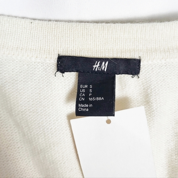 H&M lightweight wrap sweater balletcore - Picture 4 of 5